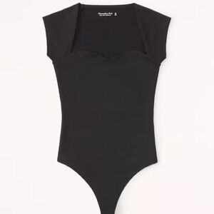 Abercrombie and Fitch Black Seamless Cap Sleeve Sweetheart Bodysuit